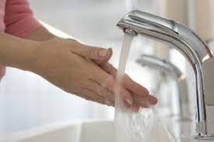 FAUCETS THAT ARE USED WITHOUT HANDS