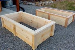 Making Wooden Planter Boxes that Are Raised