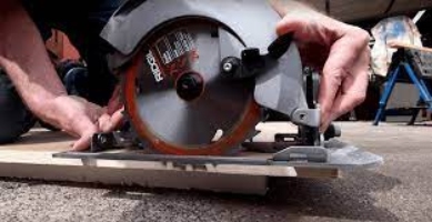 Is a Circular Saw Better Than a Table Saw?