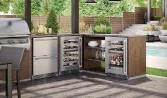 Tips For Buying an Outdoor Fridge